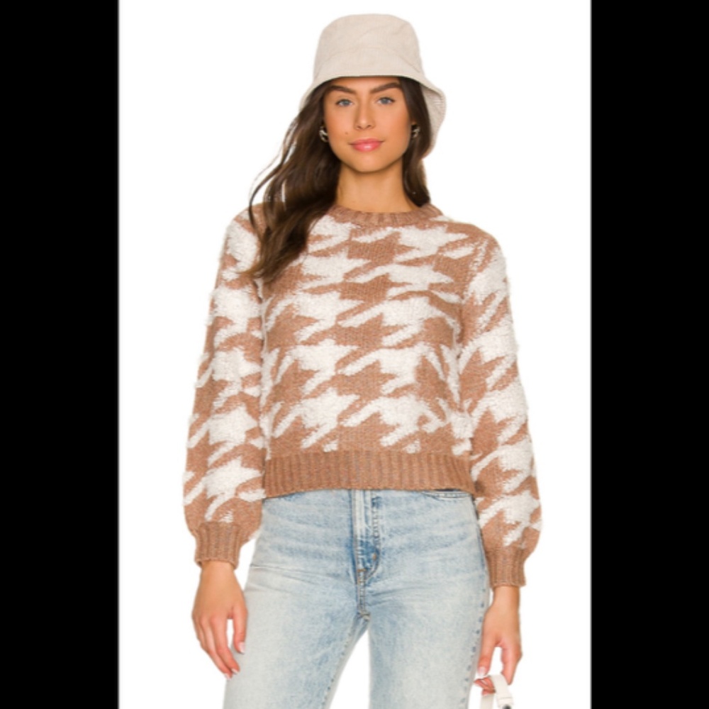 Line & Dot x Revolve Houndstooth Plush Sweater Cream/Toffee Brown Size S - NWT